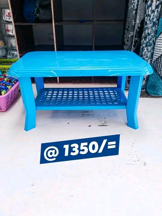 Home study plastic table